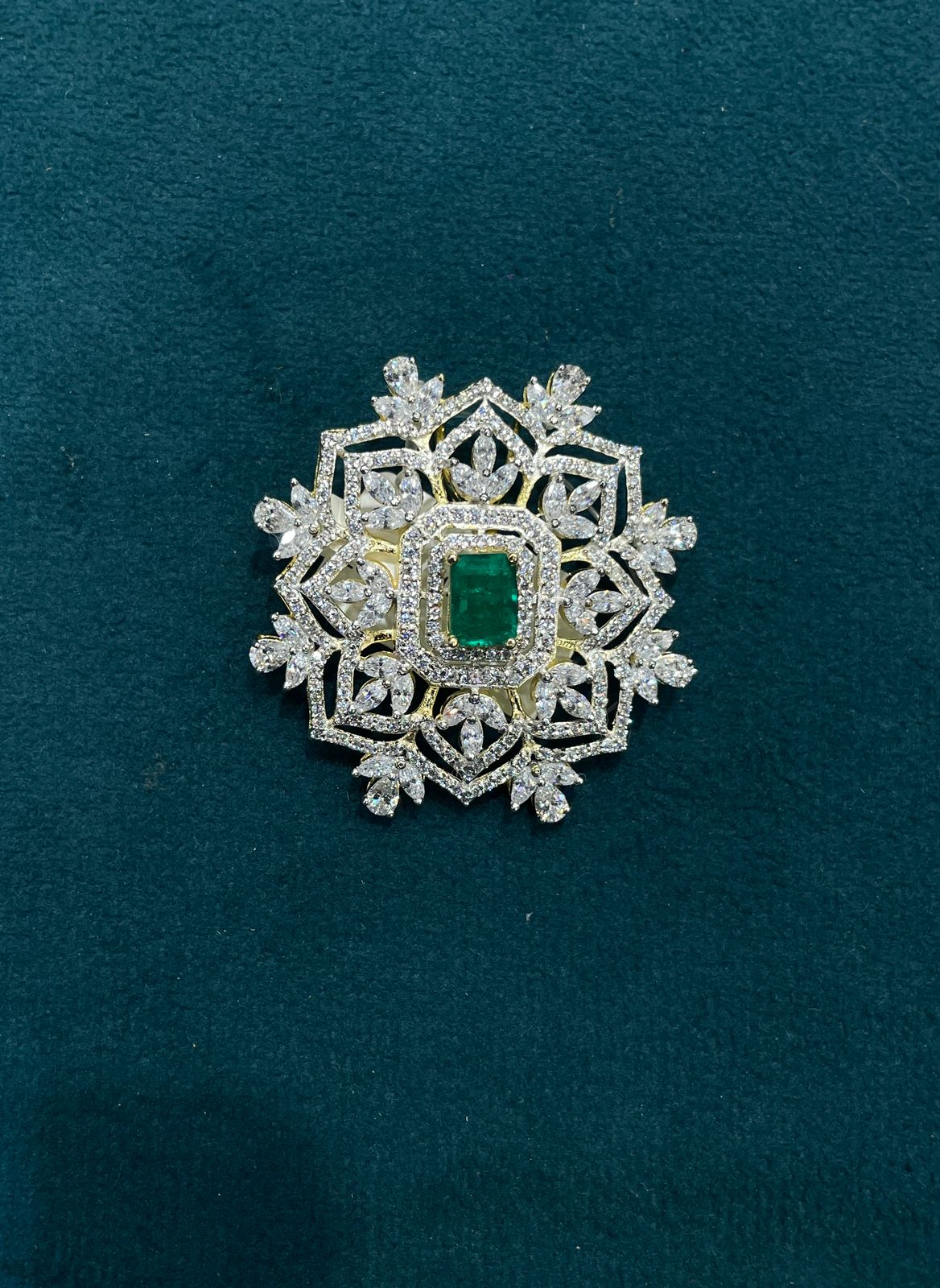 Traditional Emerald Pendant
